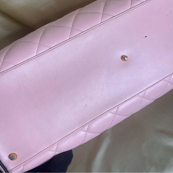 💕SOLD💕 Chanel Boston Bowling bag Sports Line quilted matelase pink black gold - Picture 8 of 17